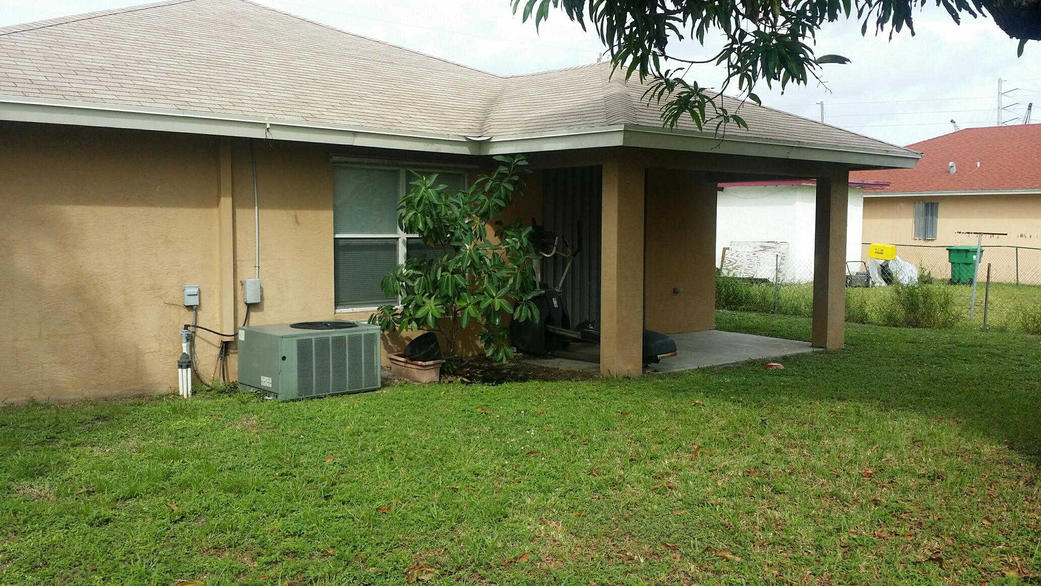 641 West 10th Street Riviera Beach, FL 33404 - Photo 22 of 24 pic12