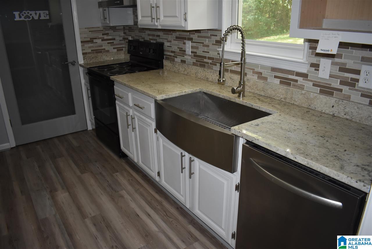 357 Seloca Road Warrior, AL 35180 - Photo 11 of 23