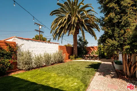 $799,000 | 7510 Harvard Boulevard, Los Angeles, CA 90047