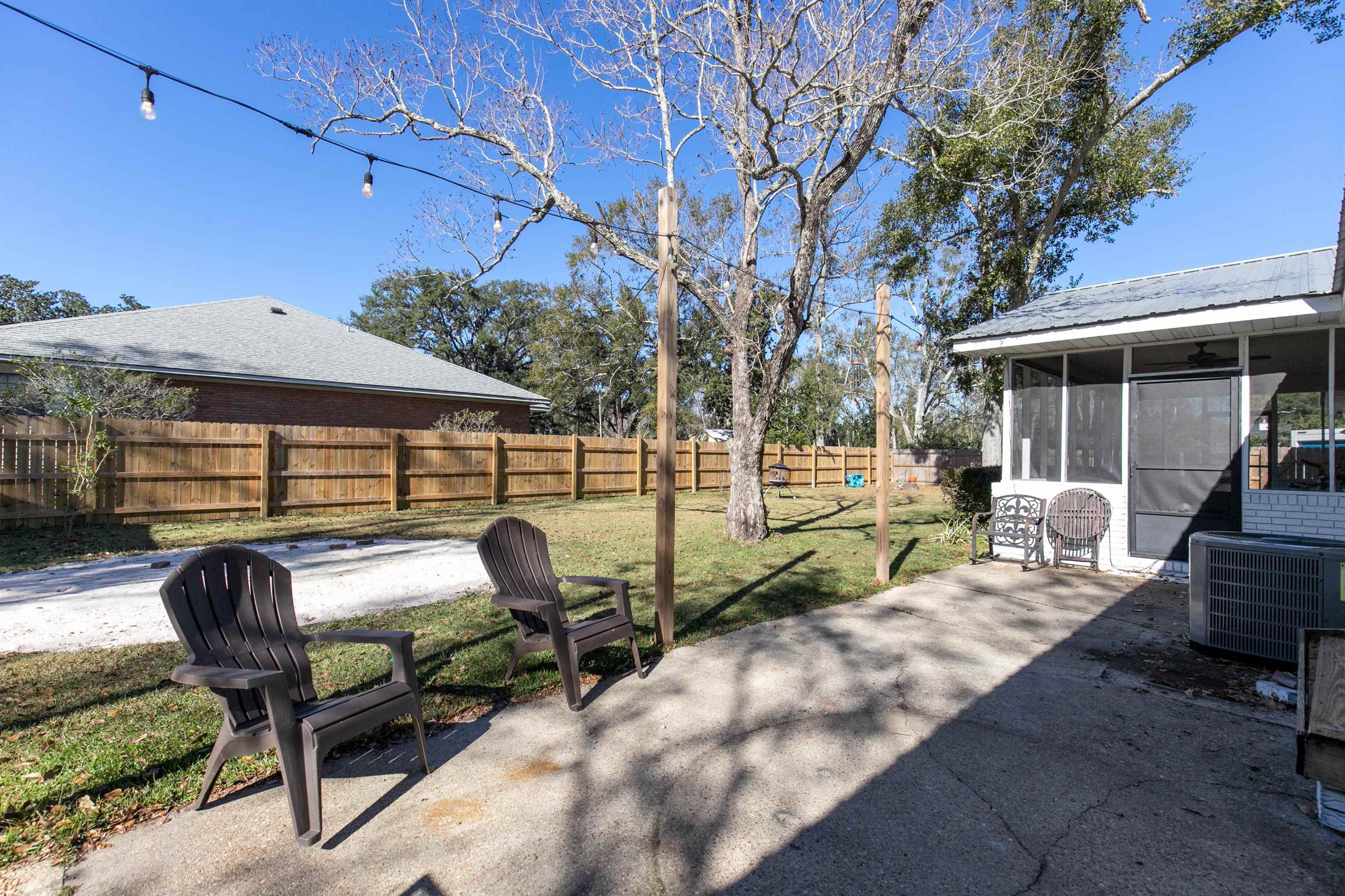 1027 North Oak Street Foley, AL 36535 - Photo 23 of 28
