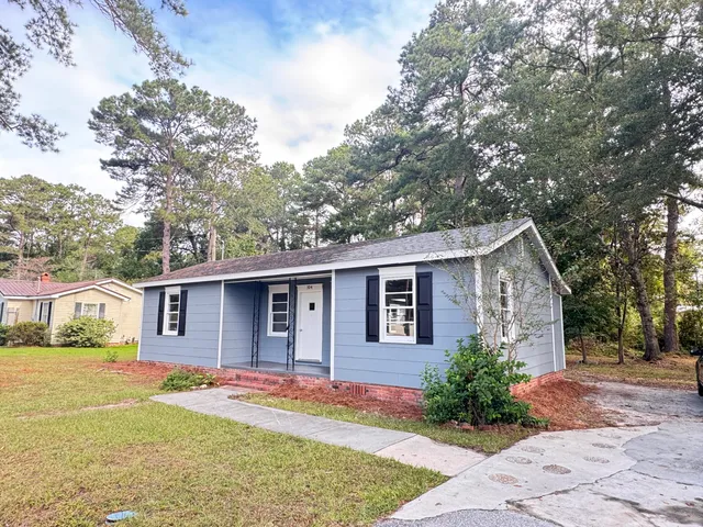 $245,000 | 104 Dean Street, Walterboro, SC 29488