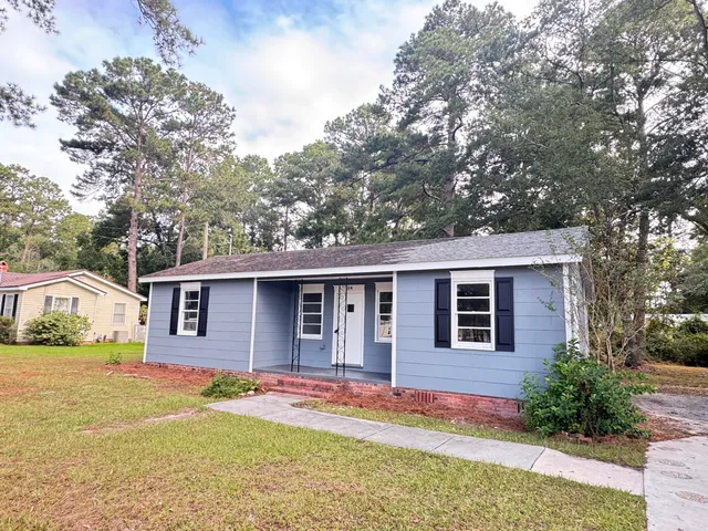 $245,000 | 104 Dean Street, Walterboro, SC 29488