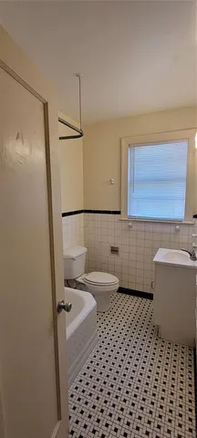 $1,125 | 207 NE Boulevard, Unit 4, Gainesville, FL 32601