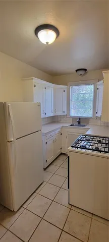 $1,125 | 207 NE Boulevard, Unit 4, Gainesville, FL 32601