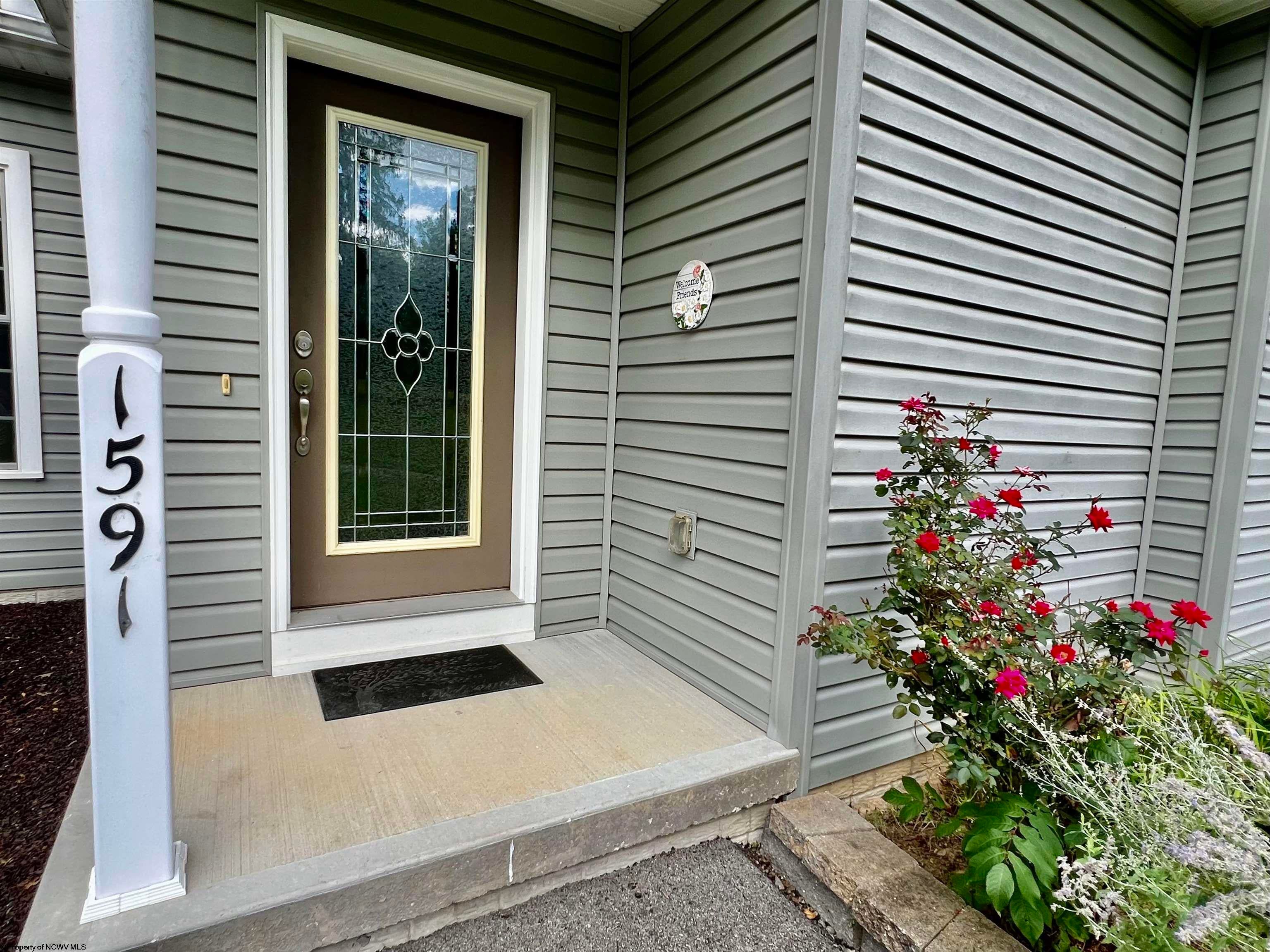 1591 Clifton Road Fairmont, WV 26554 - Photo 2 of 37 Gallery Image 2