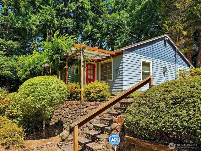 $525,000 | 701 Northeast 117th Street, Vancouver, WA 98685