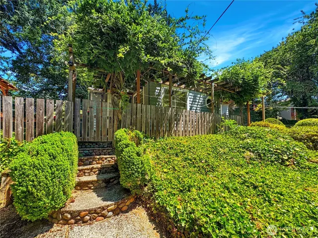 $525,000 | 701 Northeast 117th Street, Vancouver, WA 98685