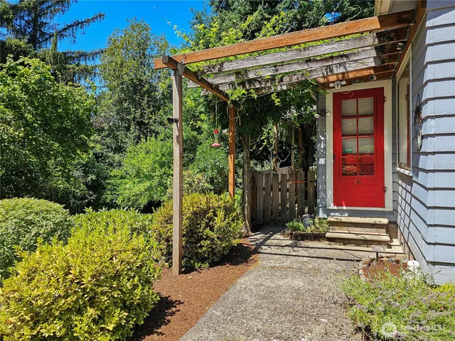 $525,000 | 701 Northeast 117th Street, Vancouver, WA 98685