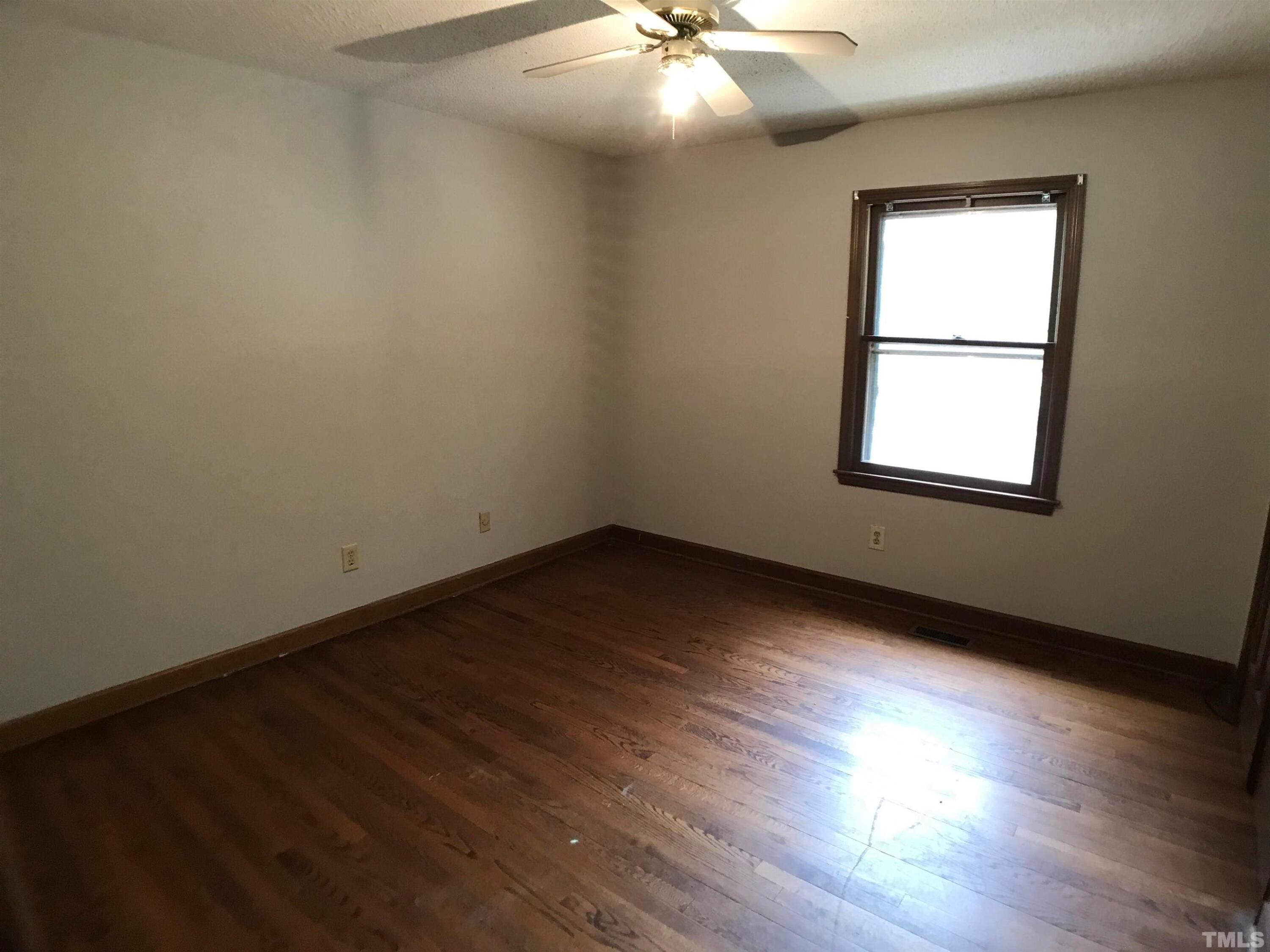 4004 Pepperton Drive Raleigh, NC 27606 - Photo 11 of 21 Photo #11