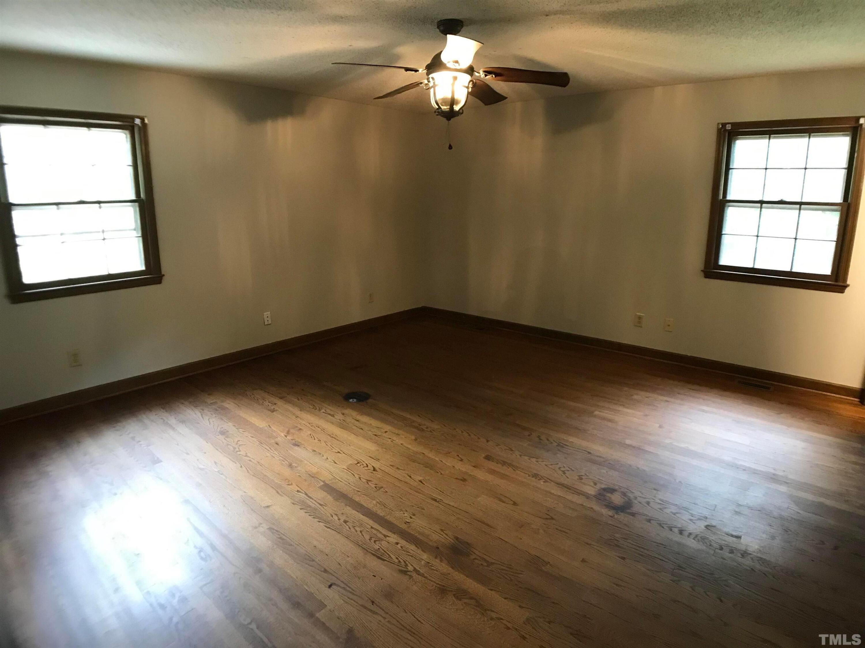 4004 Pepperton Drive Raleigh, NC 27606 - Photo 8 of 21 Photo #8