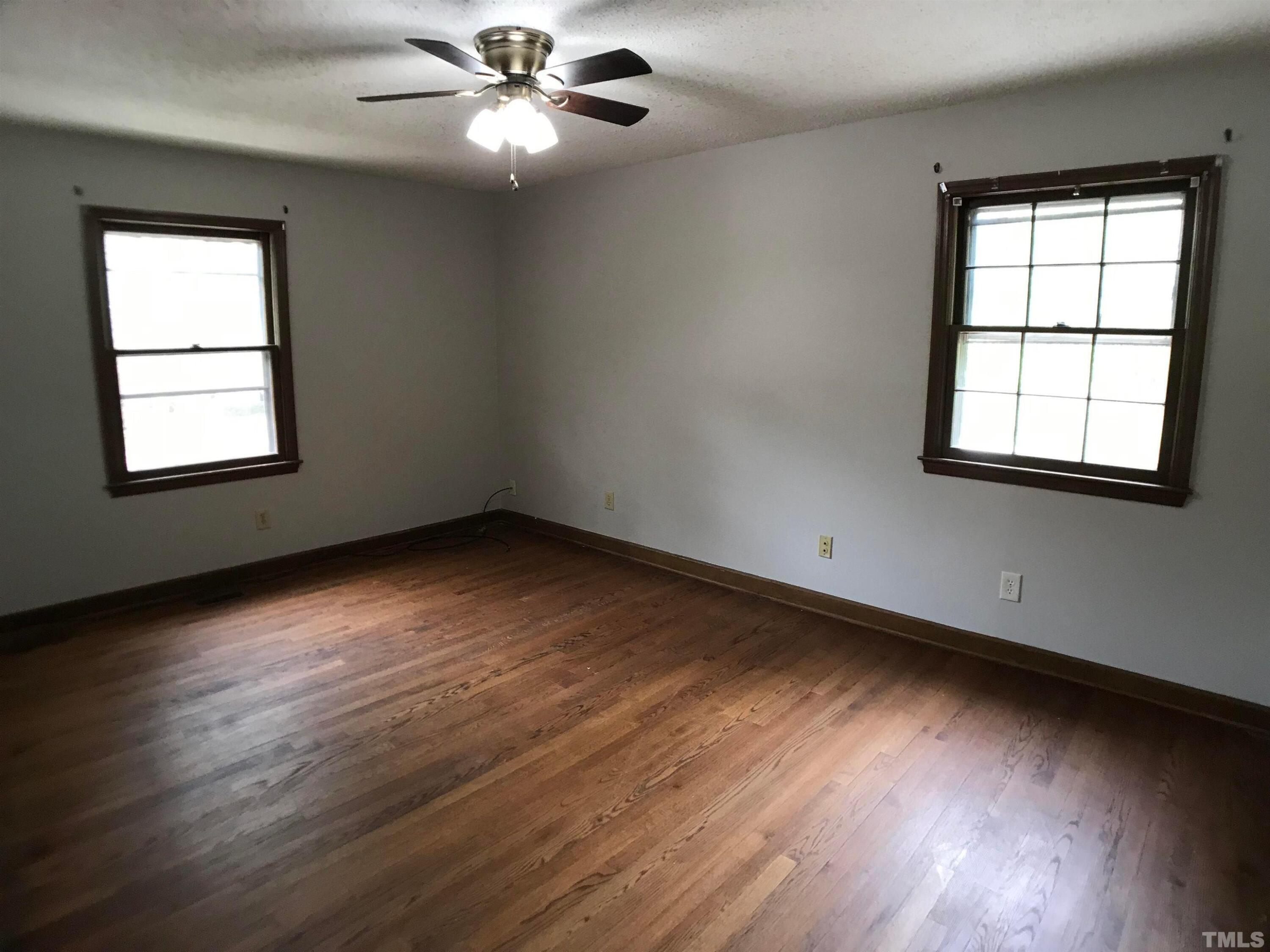 4004 Pepperton Drive Raleigh, NC 27606 - Photo 10 of 21 Photo #10