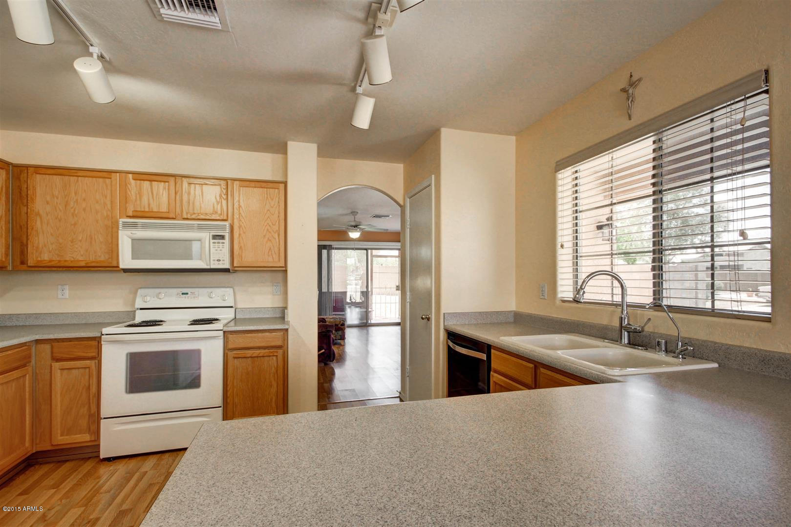 3831 South Bowman Road Apache Junction, AZ 85119 - Photo 5 of 26 Bowman (12)