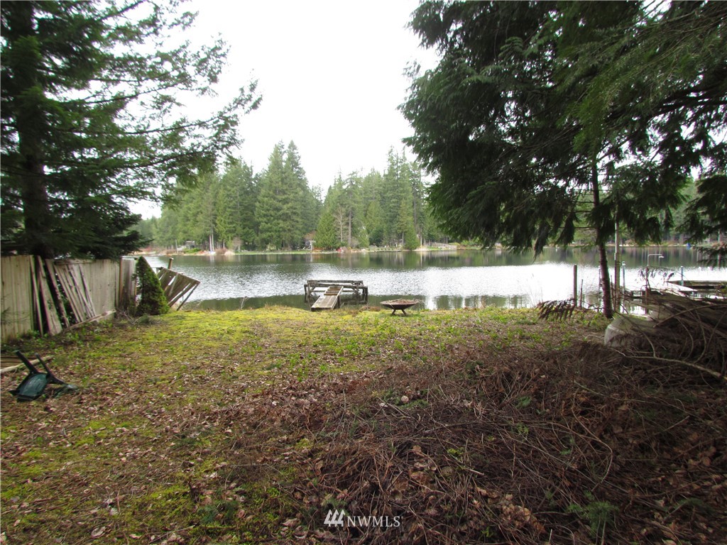 7833 Lake Alice Road Southeast Fall City, WA 98024 - Photo 4 of 9 Gallery Image 4