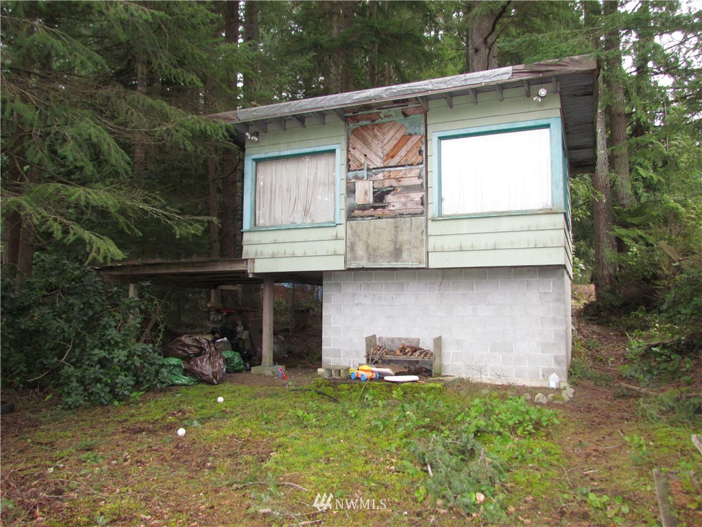 7833 Lake Alice Road Southeast Fall City, WA 98024 - Photo 5 of 9 Gallery Image 5