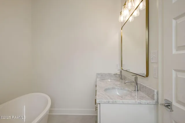 $299,000 | 1510 Kaliste Saloom Road, Unit 301, Lafayette, LA 70508