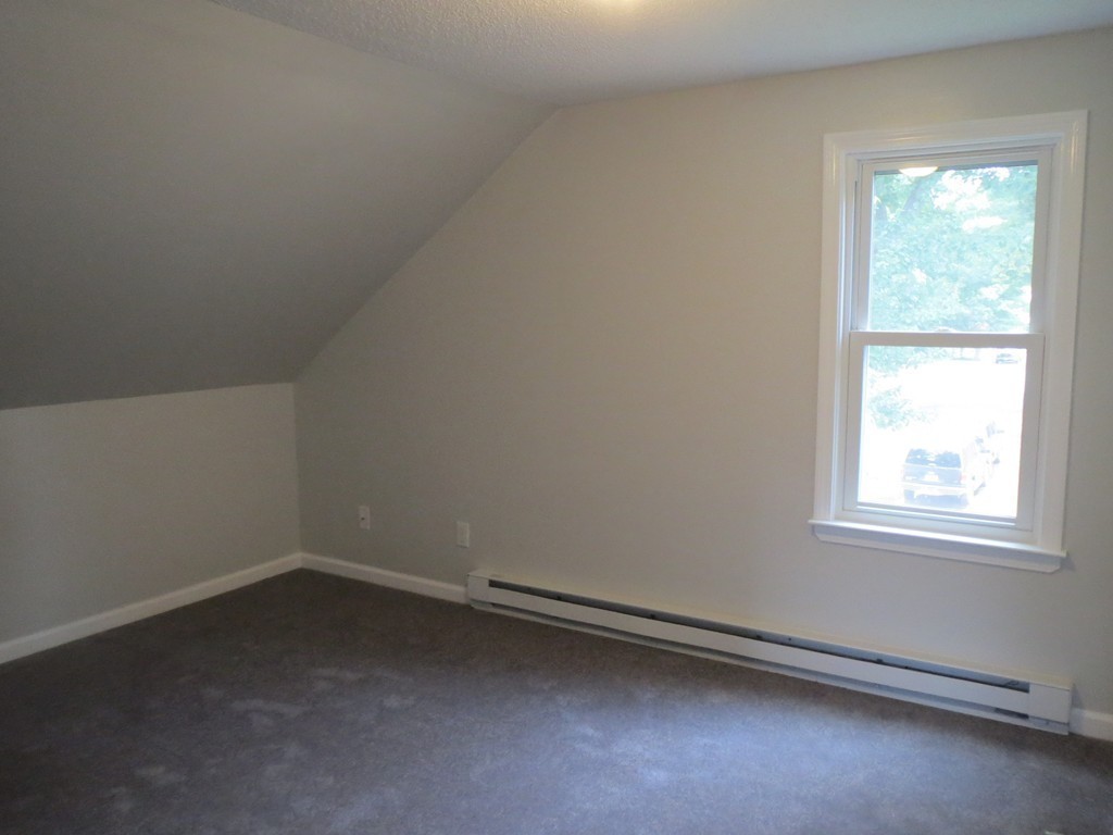 28 Martin Street Springfield, MA 01108 - Photo 17 of 21 Gallery Image 17