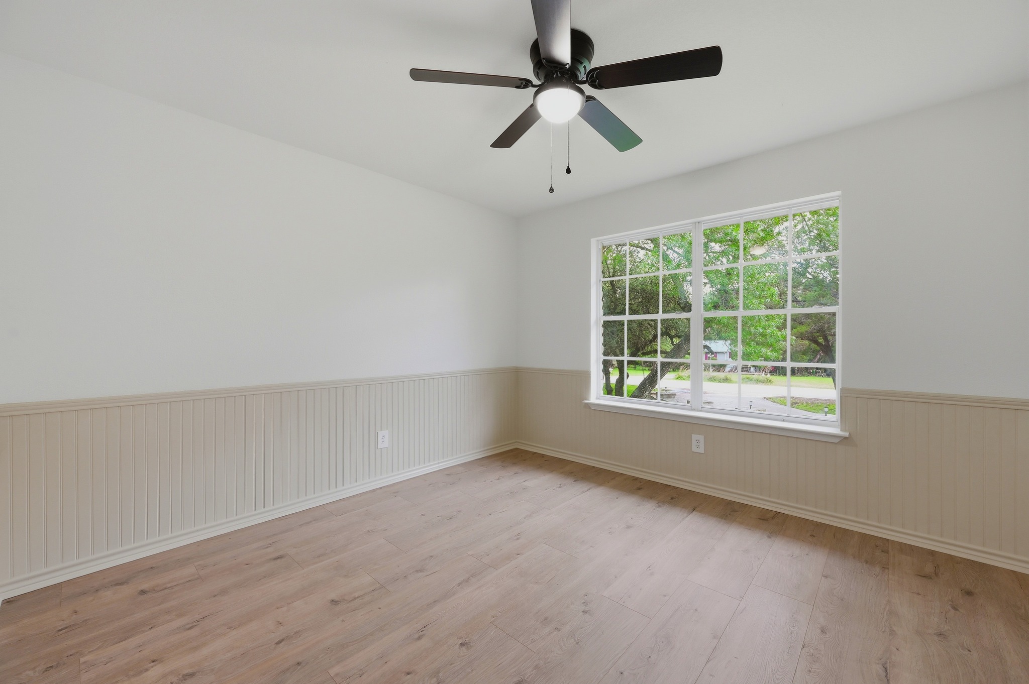 375 Rhodes Lane Wimberley, TX 78676 - Photo 21 of 34