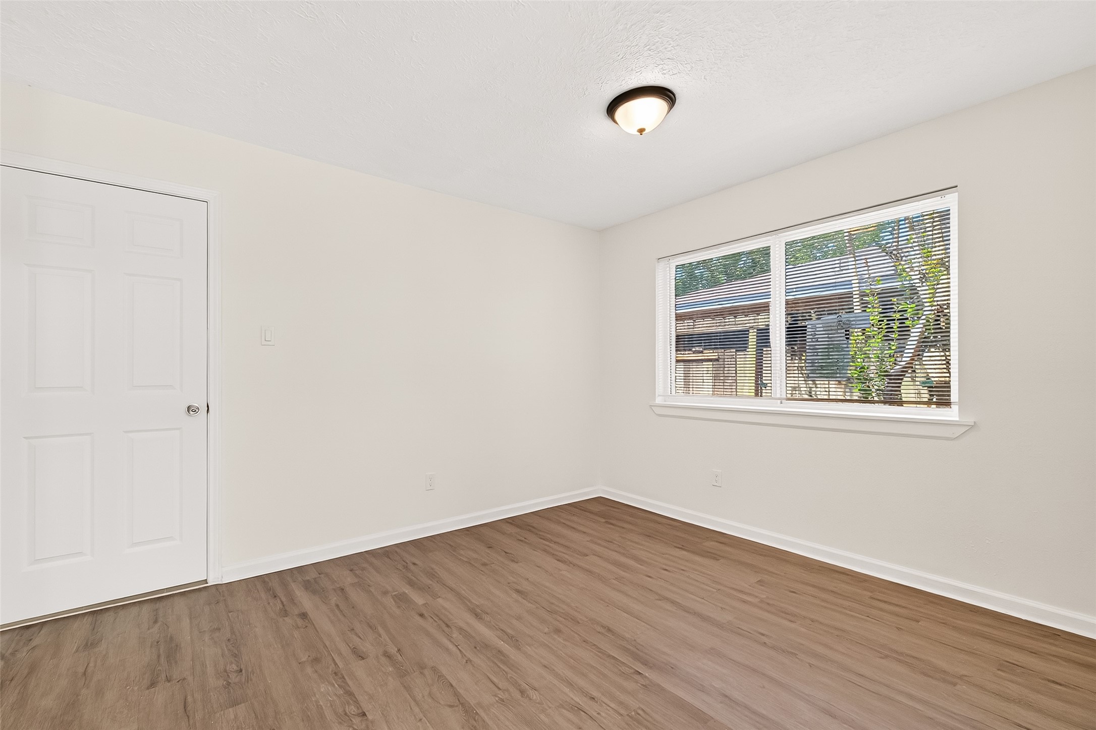 8306 Wayward Road Houston, TX 77064 - Photo 12 of 49