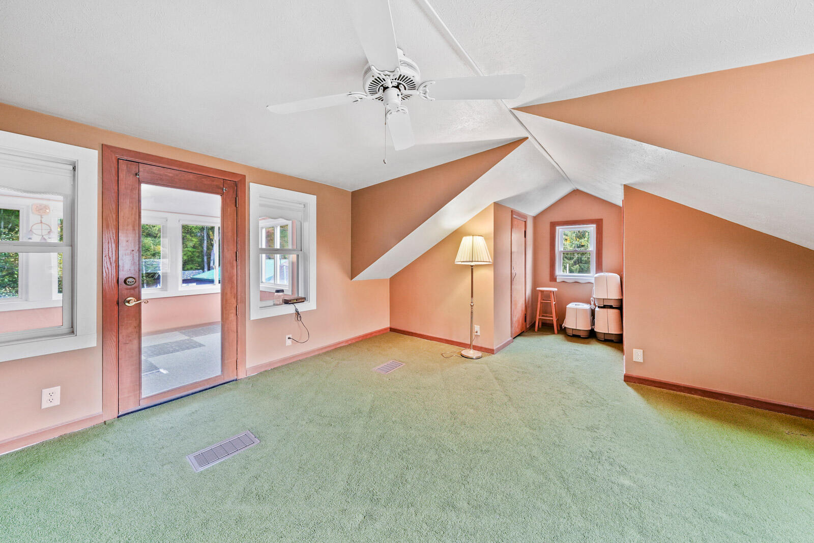 66600 Conrad Road Edwardsburg, MI 49112 - Photo 17 of 31 66600 Conrad Road (1 of 53)