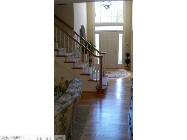 5037 Haystack Hill Road Winston-Salem, NC 27106 - Photo 12 of 15 Entry.