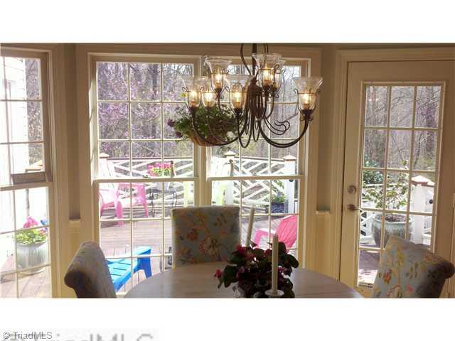 5037 Haystack Hill Road Winston-Salem, NC 27106 - Photo 5 of 15 Breakfast.