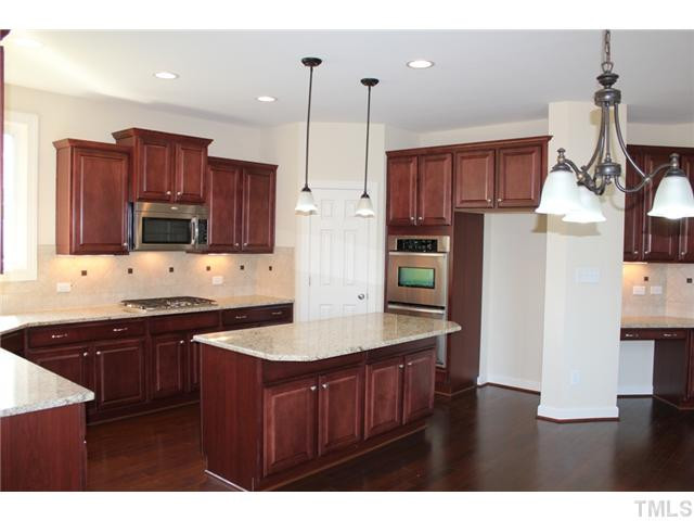 2800 Bending Tree Court, Unit LT8 Raleigh, NC 27613 - Photo 5 of 25 Kitchen