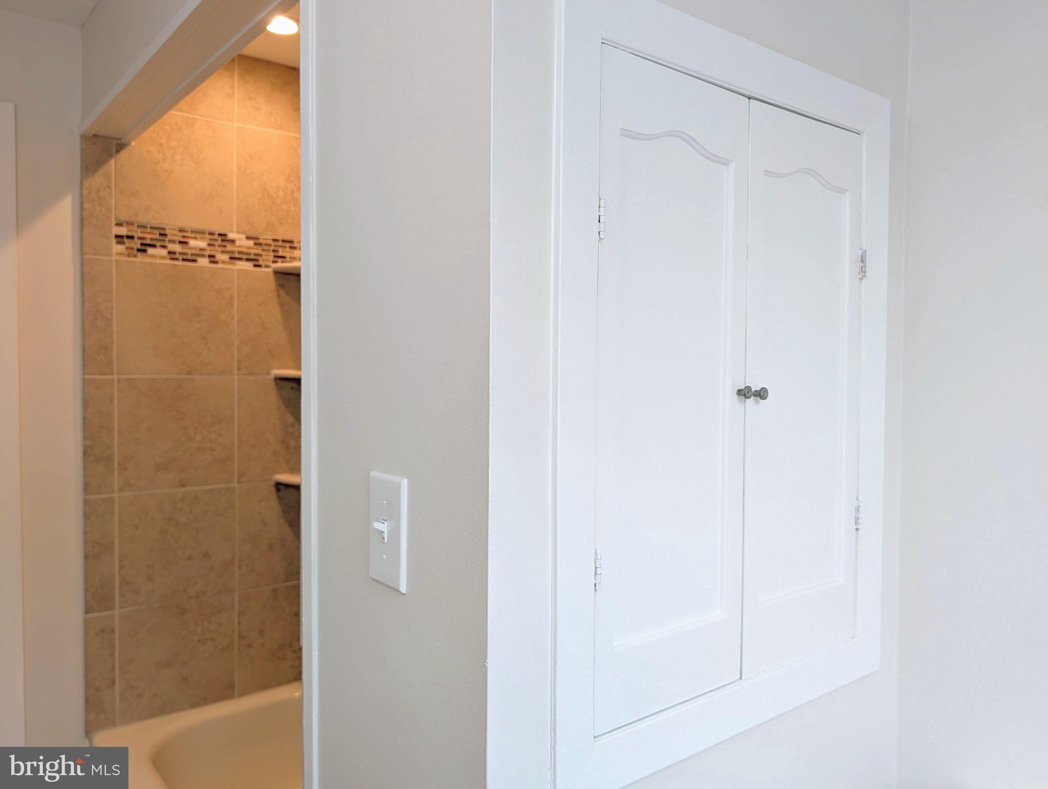 611 Rutledge Avenue Folsom, PA 19033 - Photo 24 of 31 Charming nook with hidden storage.