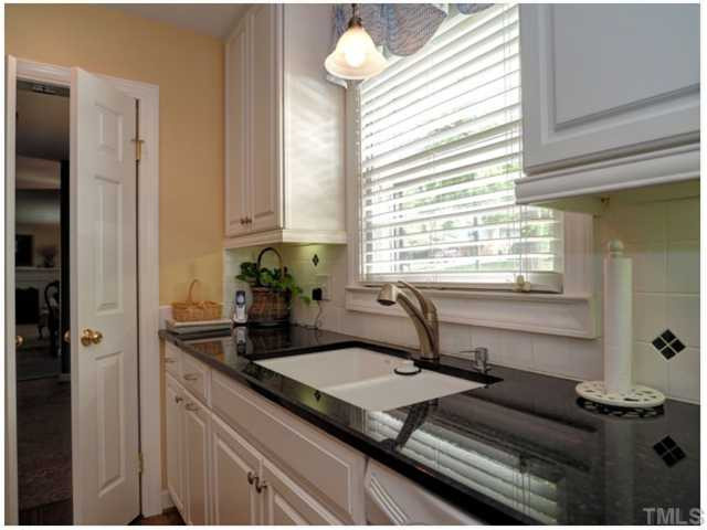 2320 Airline Drive Raleigh, NC 27607 - Photo 8 of 23 Photo 8