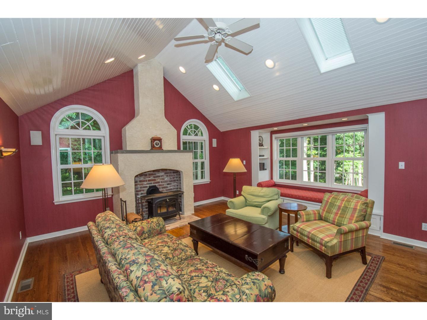 912 Weadley Road Wayne, PA 19087 - Photo 9 of 25 Family Room