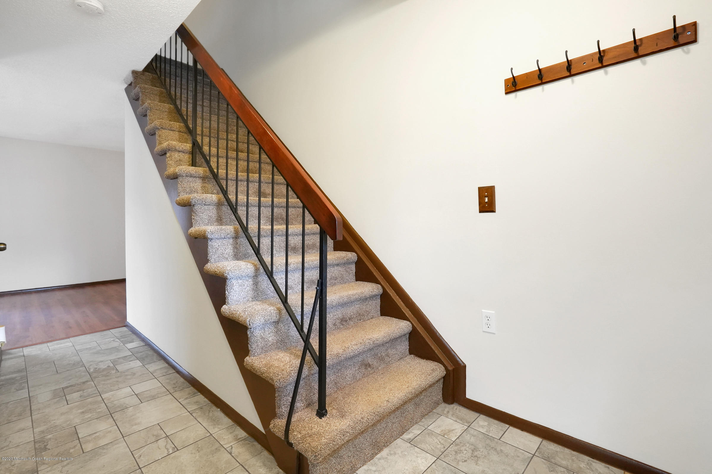 27 Eucalyptus Court Jackson, NJ 08527 - Photo 10 of 21 DSC00092