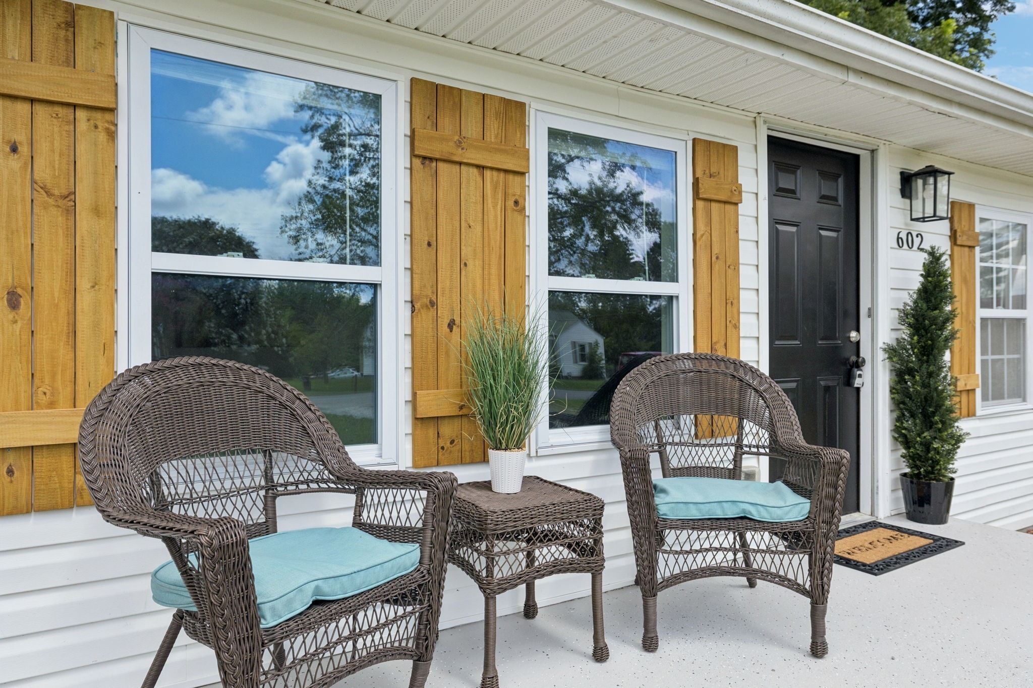 602 Johnson Street Manchester, TN 37355 - Photo 2 of 41