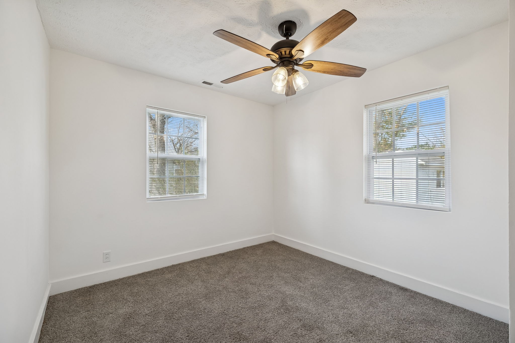 602 Johnson Street Manchester, TN 37355 - Photo 26 of 41