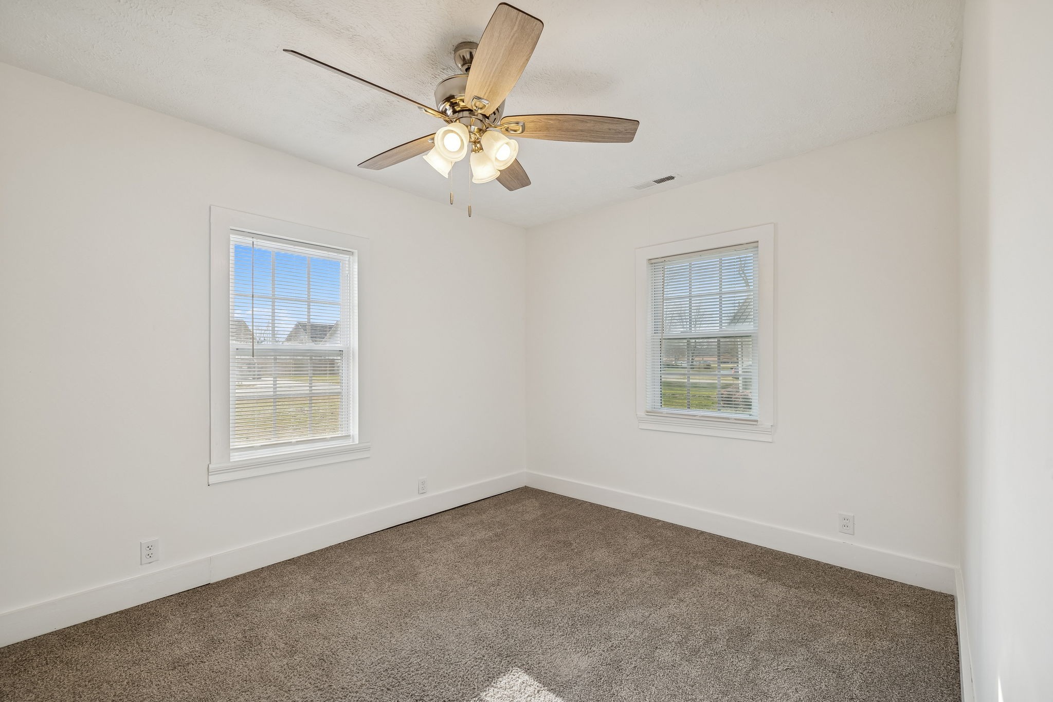 602 Johnson Street Manchester, TN 37355 - Photo 29 of 41