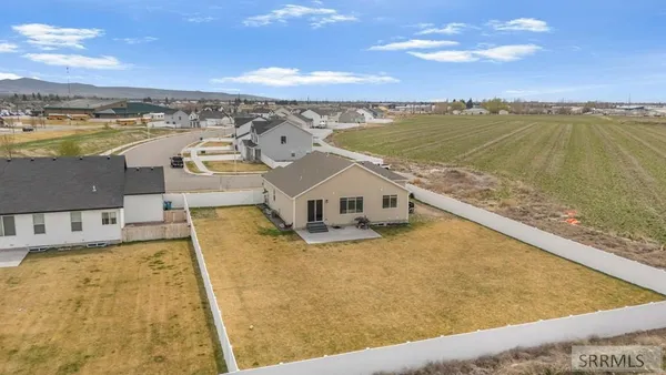 $525,000 | 2475 East Pinnacle Drive, Idaho Falls, ID 83401