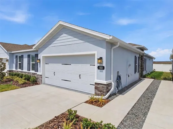 $285,900 | 322 Voltaire Drive, Spring Hill, FL 34609