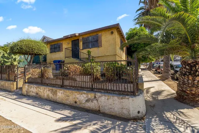 $2,600 | 1725 West Court Street, Los Angeles, CA 90026