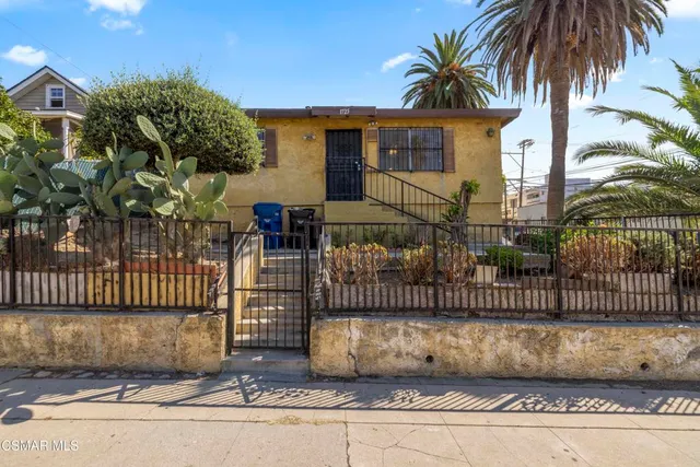 $2,600 | 1725 West Court Street, Los Angeles, CA 90026