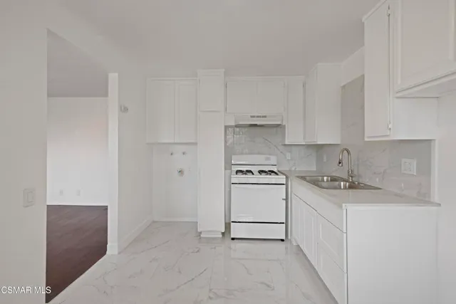 $2,600 | 1725 West Court Street, Los Angeles, CA 90026