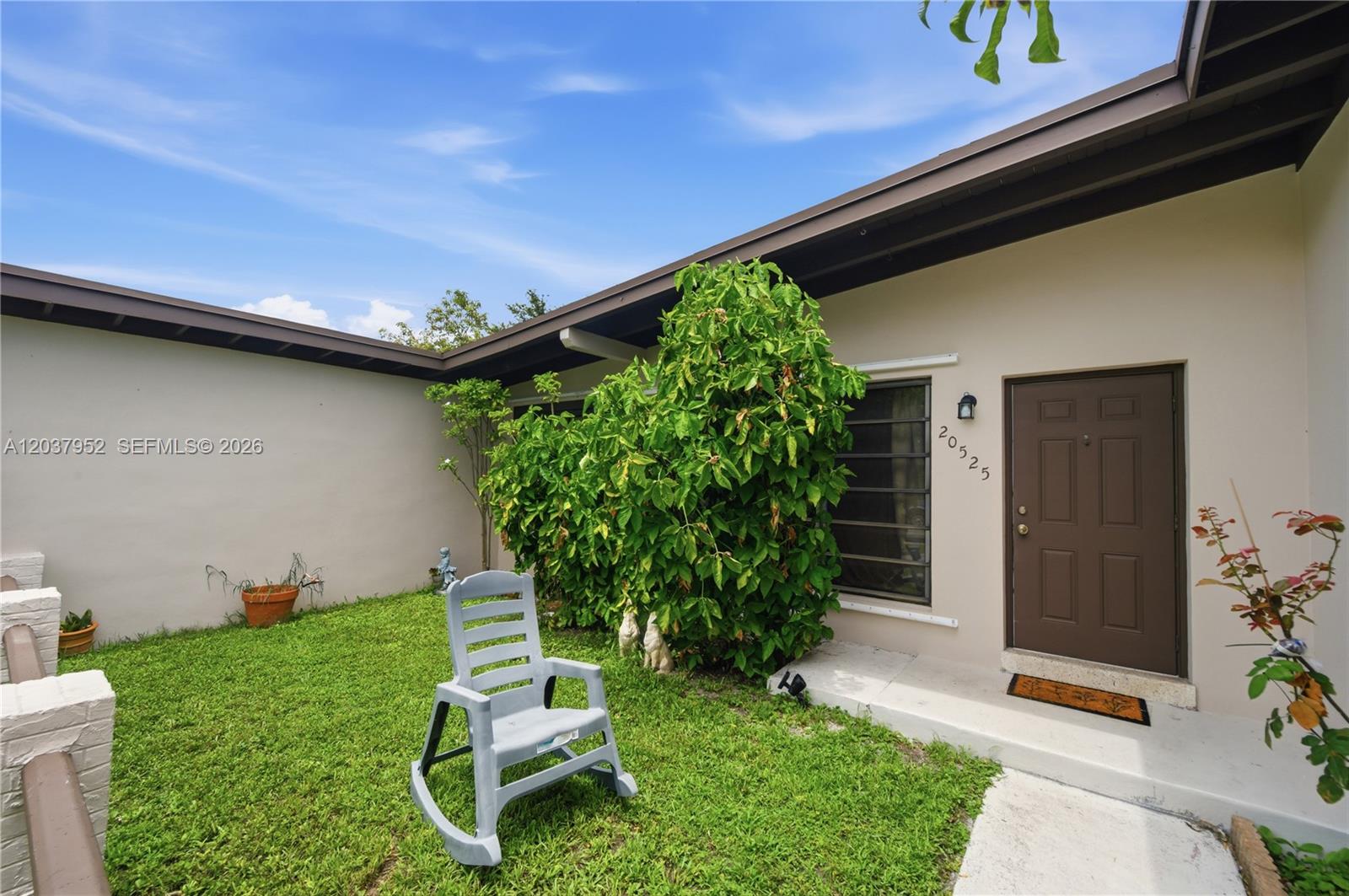 20525 Jacaranda Road Cutler Bay, FL 33189 - Photo 25 of 33