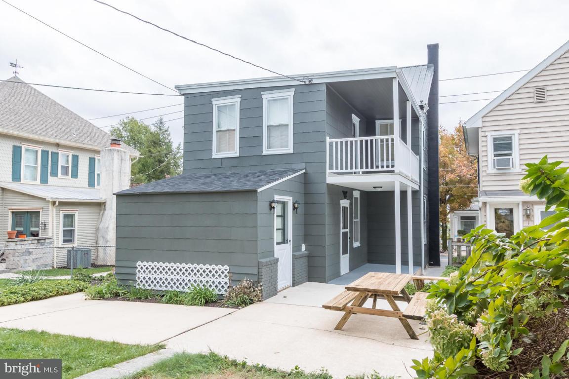 354 East Main Street Lititz, PA 17543 - Photo 2 of 25 Gallery Image 2