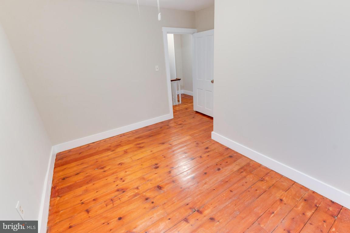 354 East Main Street Lititz, PA 17543 - Photo 9 of 25 Gallery Image 9