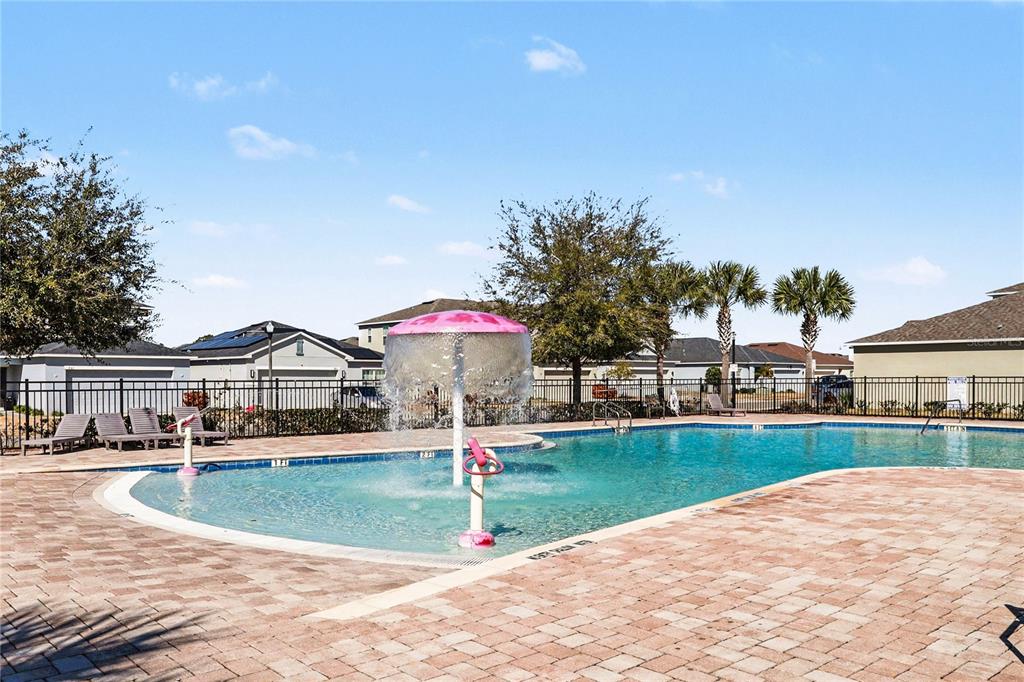 257 Hamlet Loop Davenport, FL 33837 - Photo 8 of 14