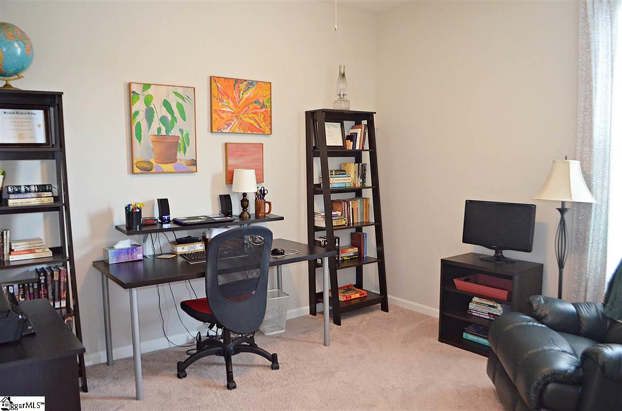 326 Stallion Road Greenville, SC 29617 - Photo 27 of 36 Gallery Image 27