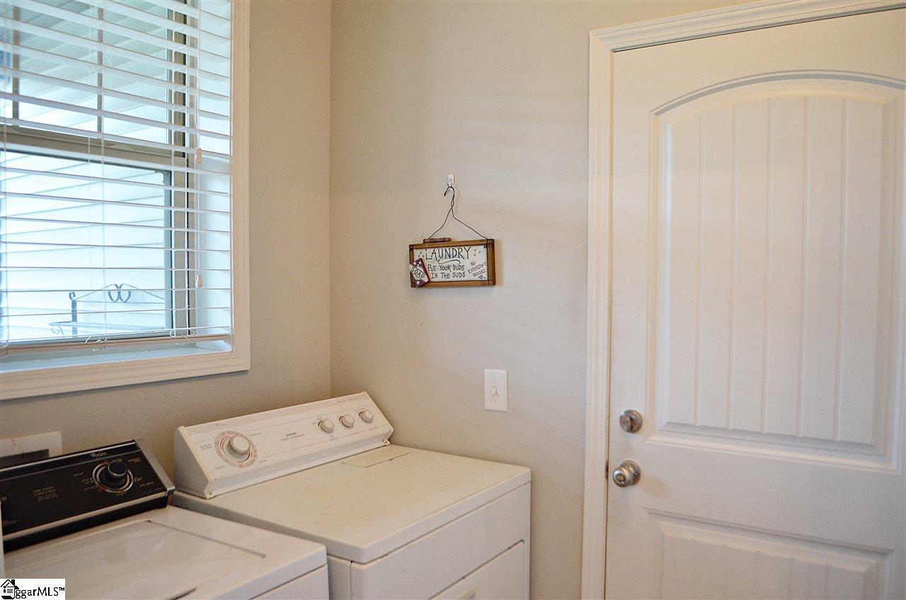 326 Stallion Road Greenville, SC 29617 - Photo 29 of 36 Gallery Image 29