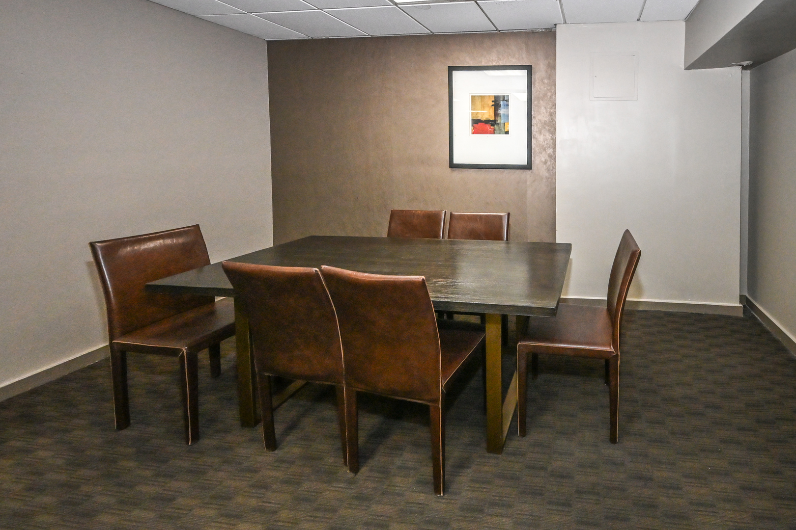 5320 North Sheridan Road, Unit 1011 Chicago, IL 60640 - Photo 27 of 37 a view of a dining room with furniture