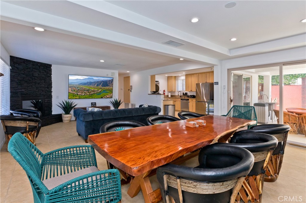 10510 Ocotillo Road Desert Hot Springs, CA 92240 - Photo 5 of 32