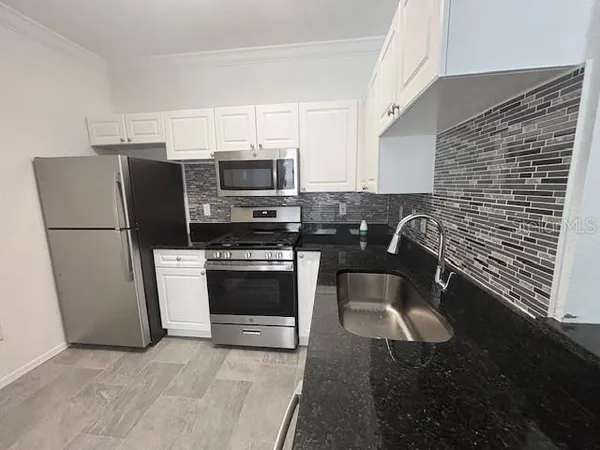 $1,650 | 3349 South Kirkman Road, Unit 1523, Orlando, FL 32811