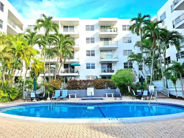 $1,895 | 1421 South Ocean Boulevard, Unit 310, Pompano Beach, FL 33062