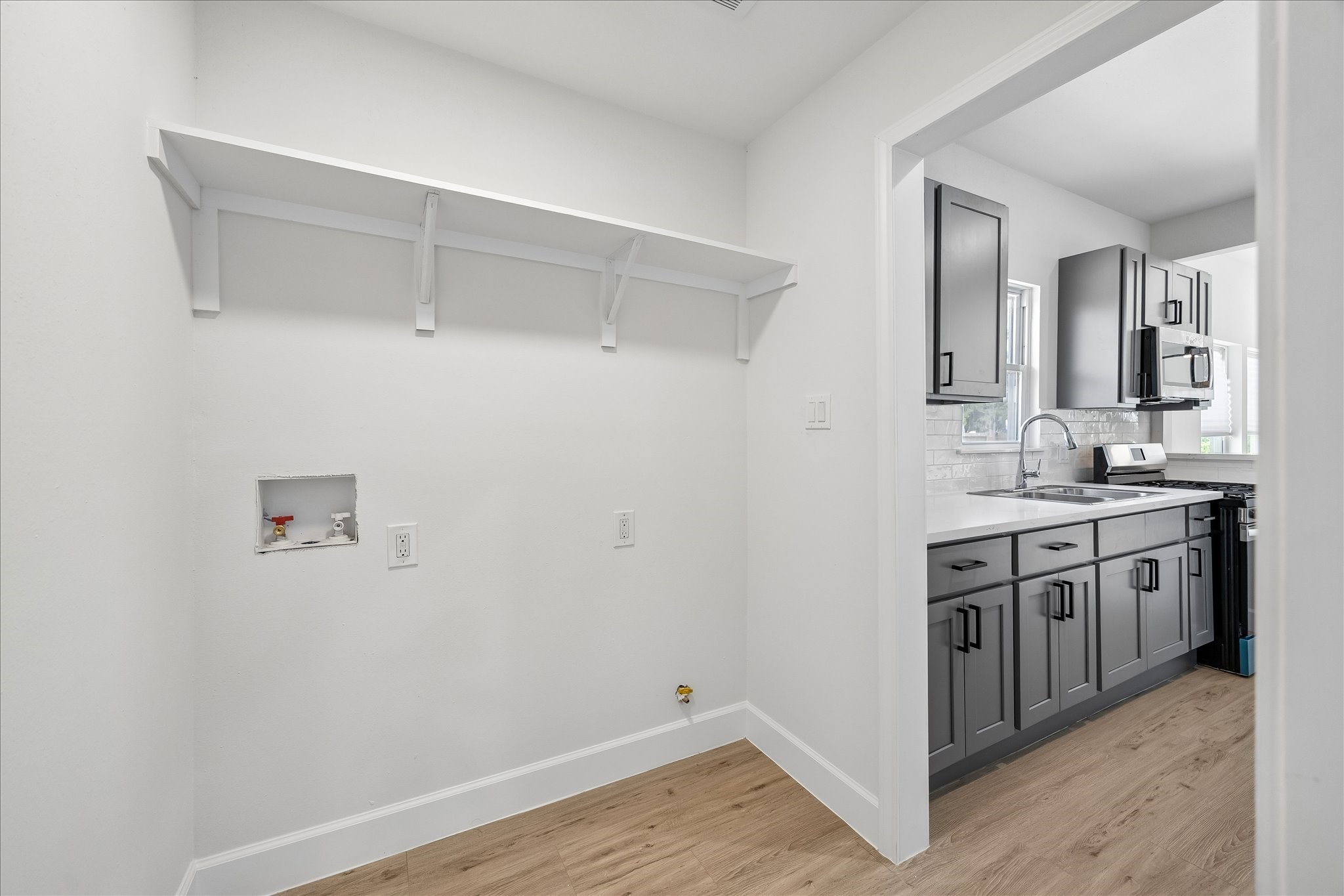 7702 Sealey Street Houston, TX 77088 - Photo 15 of 25