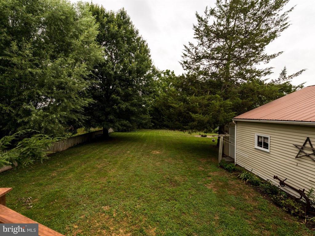 2169 Cloverleaf Road Mount Joy, PA 17552 - Photo 22 of 28